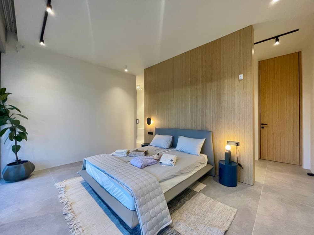 A bedroom suite.